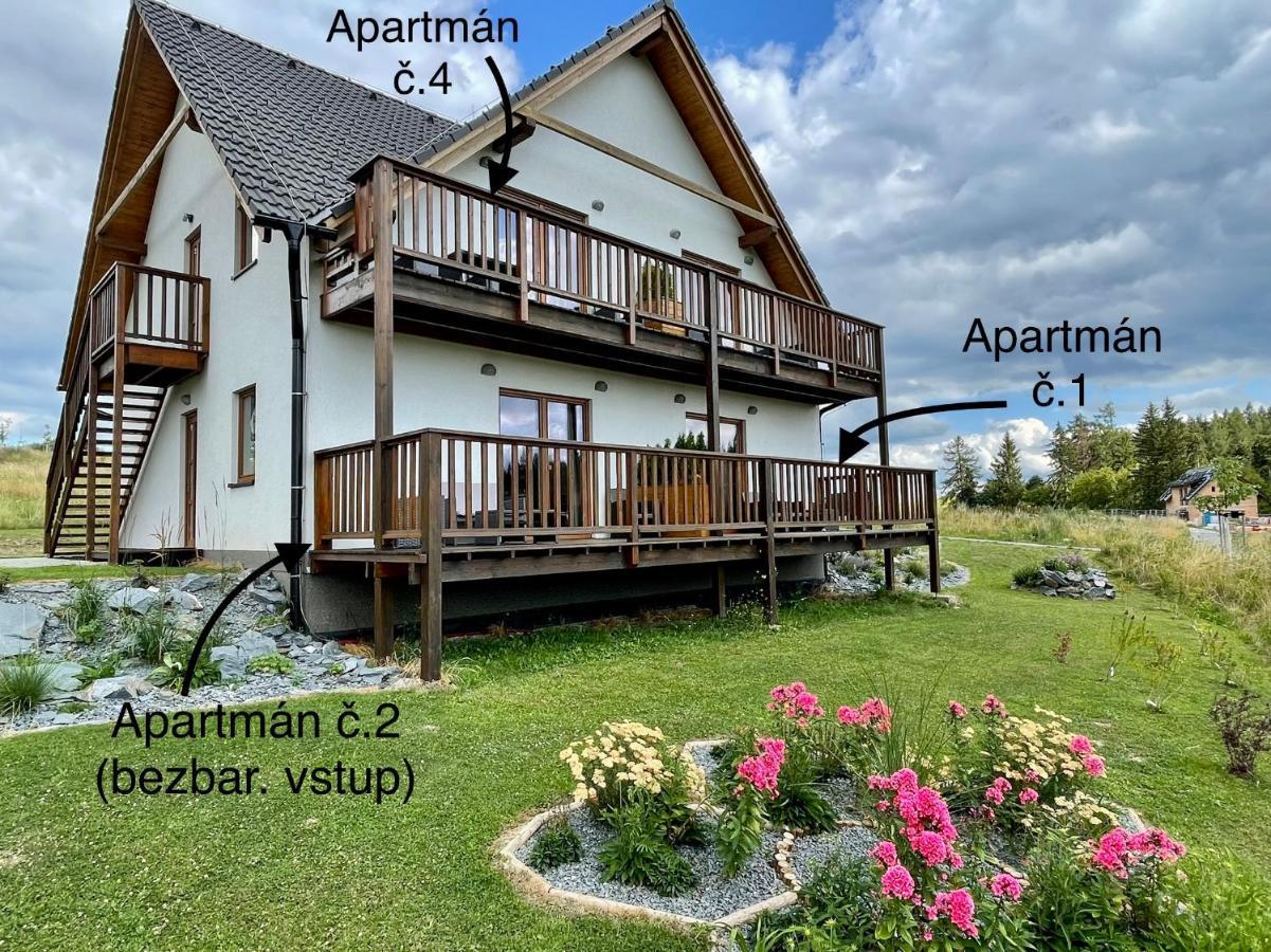 Vaclavov u Bruntalu Apartmany Max מראה חיצוני תמונה